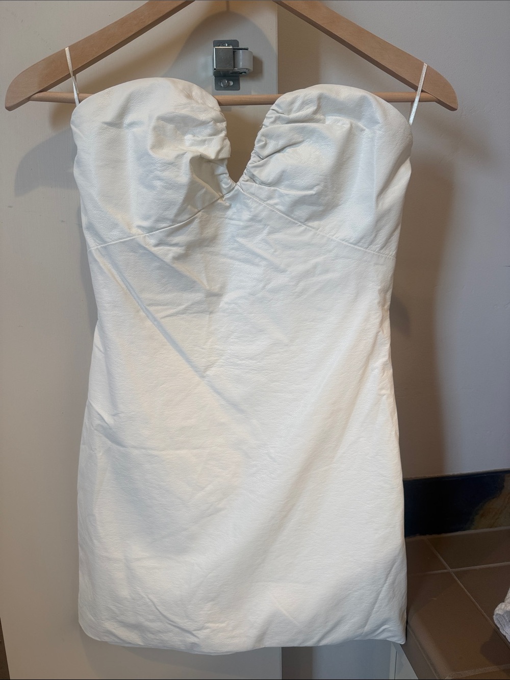 Cotton Candy White Strapless Sweetheart Mini Dress